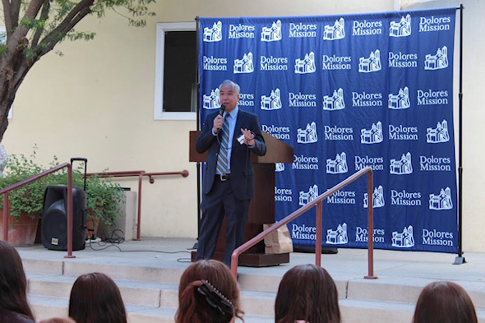 Vince Lopez, senior director for admissions and recruitment speaking at Dolores Mission Church and School in Boyle Heights.