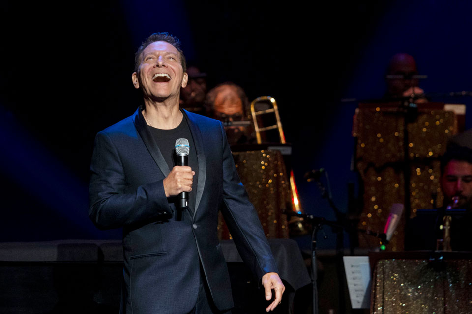 Michael Feinstein performing at the Luckman Theatre.